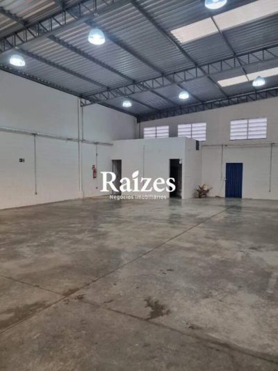 Depósito-Galpão, 276 m² - Foto 1
