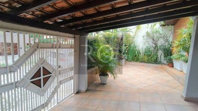 Casa, 3 quartos, 161 m² - Foto 2
