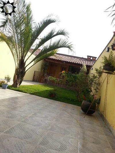 Casa, 4 quartos, 225 m² - Foto 2
