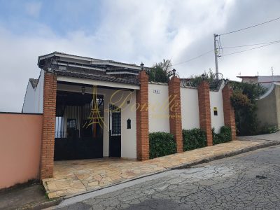 Sobrado, 4 quartos, 500 m² - Foto 1