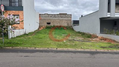 Loteamento e Condomínio, 300 m² - Foto 1
