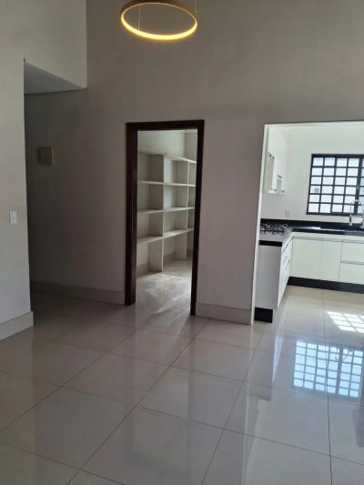 Casa, 3 quartos, 200 m² - Foto 4