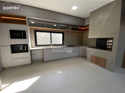 Casa, 1 quarto, 205 m² - Foto 5