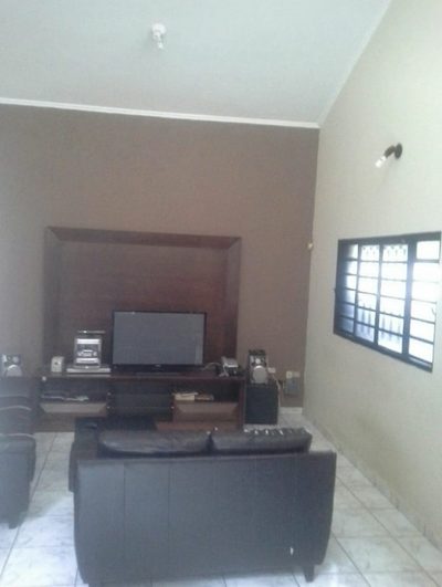 Casa, 3 quartos, 200 m² - Foto 1