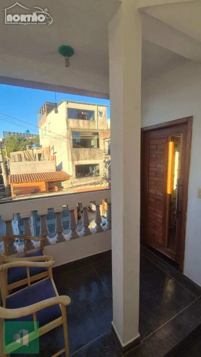 Casa, 3 quartos, 90 m² - Foto 1