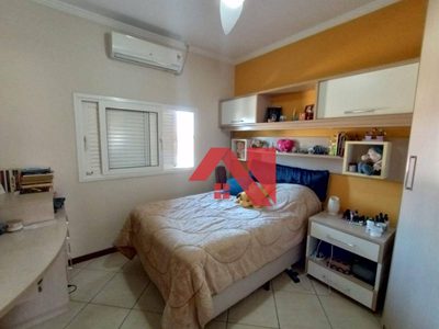 Casa, 5 quartos, 330 m² - Foto 4