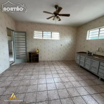 Casa, 4 quartos, 200 m² - Foto 4