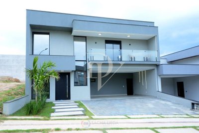 Sobrado, 3 quartos, 305 m² - Foto 1