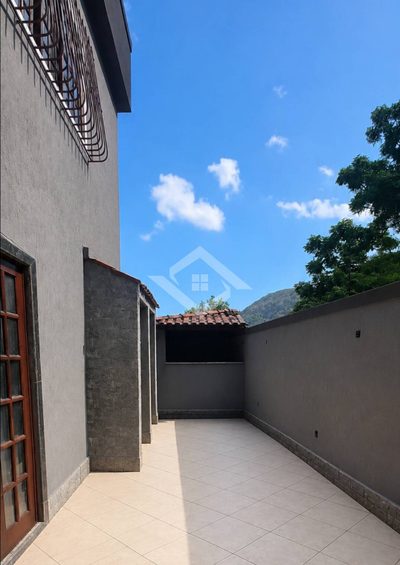 Casa, 5 quartos, 240 m² - Foto 4