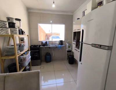 Casa, 2 quartos, 48 m² - Foto 3