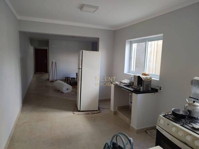 Casa, 4 quartos, 200 m² - Foto 1