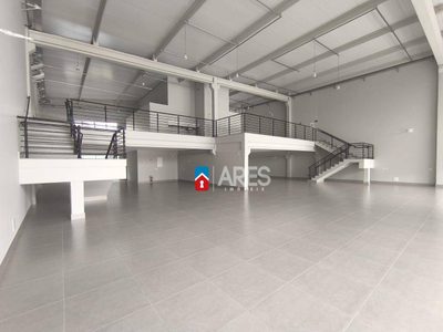 Loja-Salão, 720 m² - Foto 1