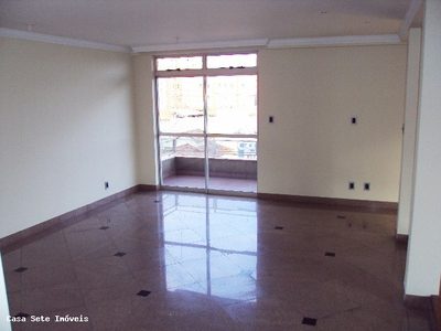 Apartamento, 4 quartos, 230 m² - Foto 1