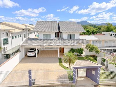 Casa, 5 quartos, 382 m² - Foto 2