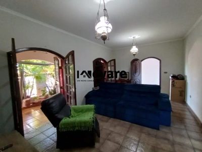 Casa, 3 quartos, 200 m² - Foto 4