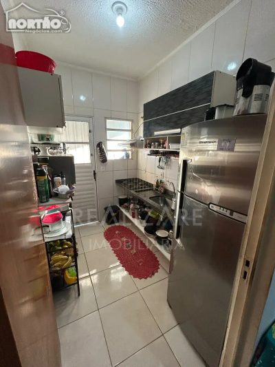 Casa, 3 quartos - Foto 3
