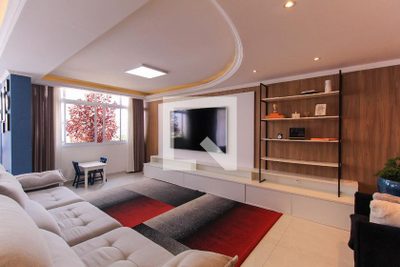 Apartamento, 3 quartos, 175 m² - Foto 1