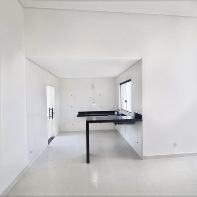 Casa, 3 quartos, 180 m² - Foto 2