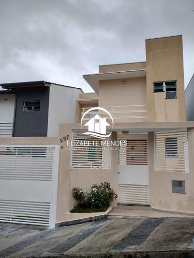 Sobrado, 3 quartos, 181 m² - Foto 1