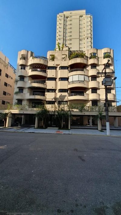 Apartamento, 3 quartos, 140 m² - Foto 1