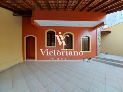 Casa, 4 quartos, 210 m² - Foto 2