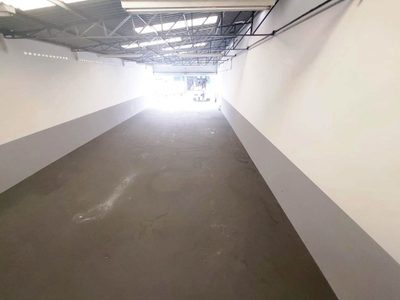 Loja-Salão, 350 m² - Foto 1
