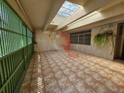 Sobrado, 4 quartos, 240 m² - Foto 2