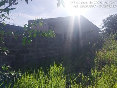 Casa, 2 quartos, 200 m² - Foto 1