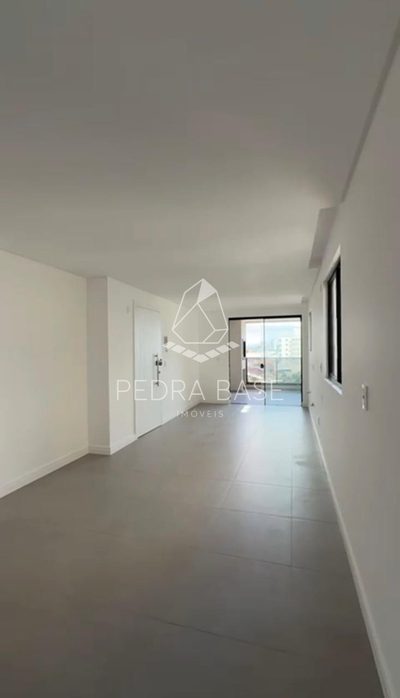 Apartamento, 2 quartos, 79 m² - Foto 2