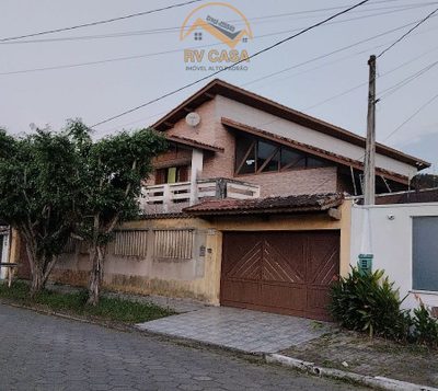 Casa, 3 quartos, 345 m² - Foto 1