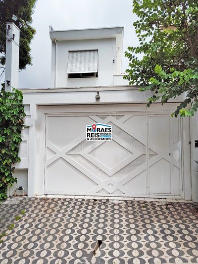 Sobrado, 3 quartos, 223 m² - Foto 1