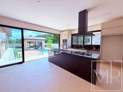 Casa, 3 quartos, 244 m² - Foto 5