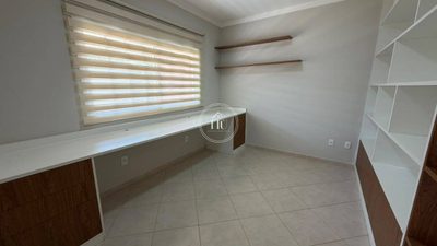 Casa, 3 quartos, 268 m² - Foto 4