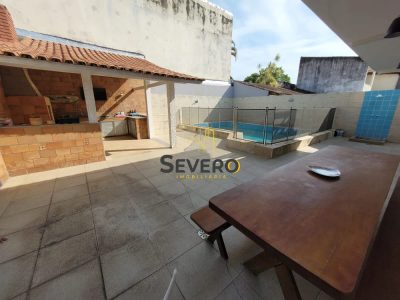 Casa, 6 quartos, 218 m² - Foto 4