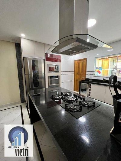 Sobrado, 3 quartos, 200 m² - Foto 4
