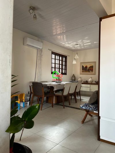 Casa, 3 quartos - Foto 1