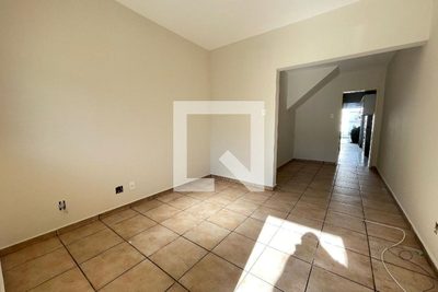 Casa, 2 quartos, 69 m² - Foto 2