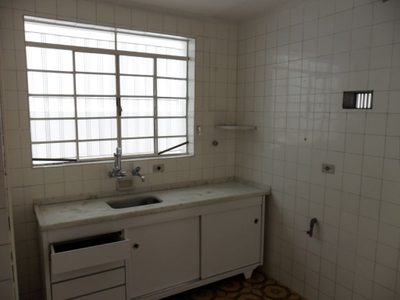Casa, 1 quarto, 180 m² - Foto 2