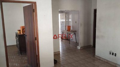 Casa, 3 quartos, 200 m² - Foto 4