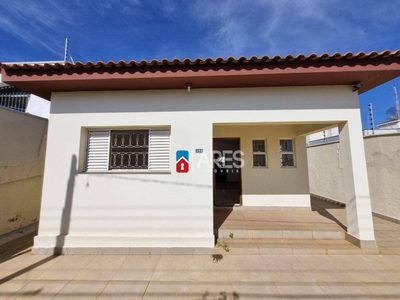 Casa, 3 quartos, 114 m² - Foto 1