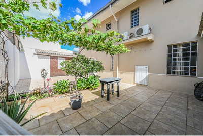 Casa, 4 quartos, 250 m² - Foto 2