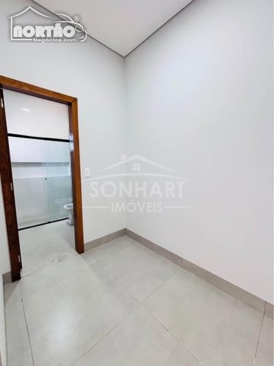 Casa, 3 quartos, 130 m² - Foto 2