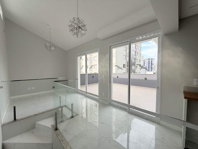 Apartamento, 3 quartos, 234 m² - Foto 2