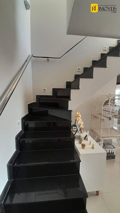 Cobertura, 3 quartos, 156 m² - Foto 4