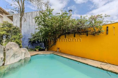 Casa, 4 quartos, 362 m² - Foto 1