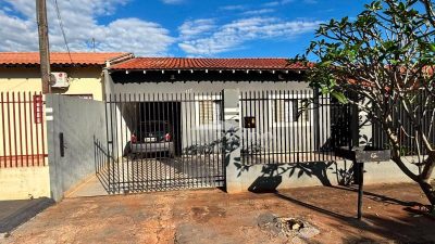 Casa, 4 quartos, 130 m² - Foto 1