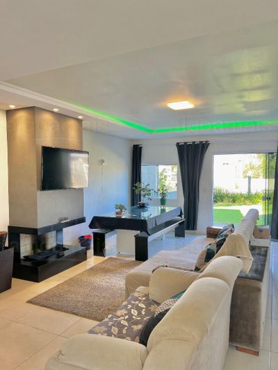 Casa, 3 quartos, 155 m² - Foto 2