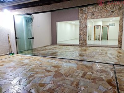 Prédio Inteiro, 110 m² - Foto 1