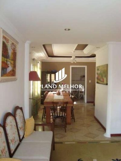 Casa, 2 quartos, 242 m² - Foto 4