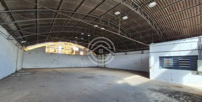 Depósito-Galpão, 749 m² - Foto 1